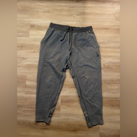 Nike Performance Joggers XL - Picture 1 of 1